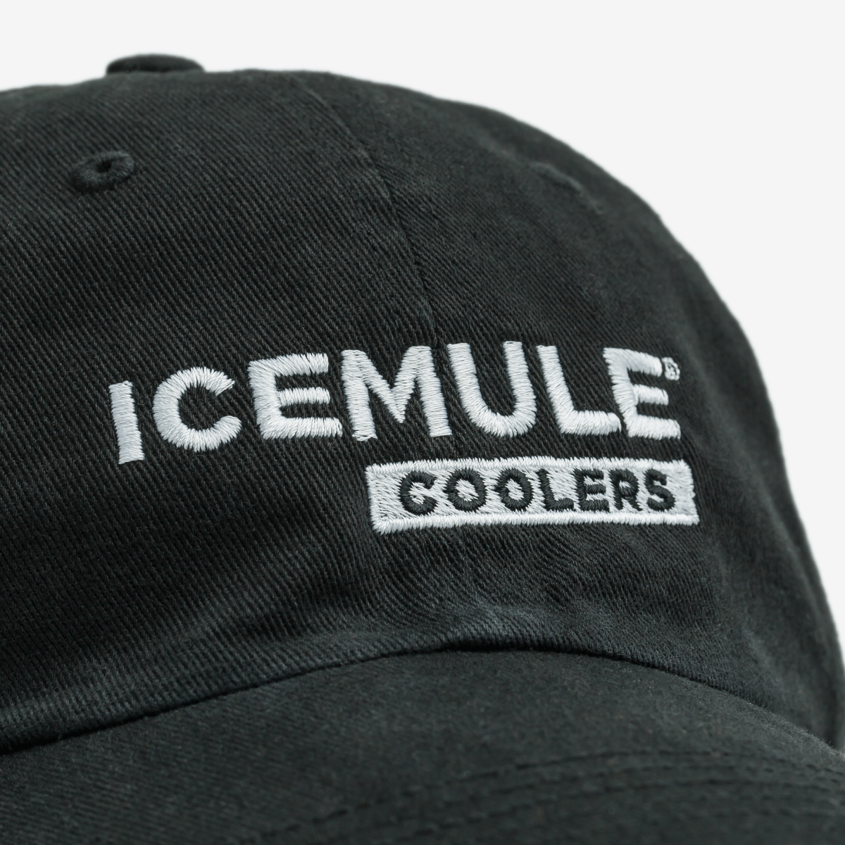 Hat front logo detail Black